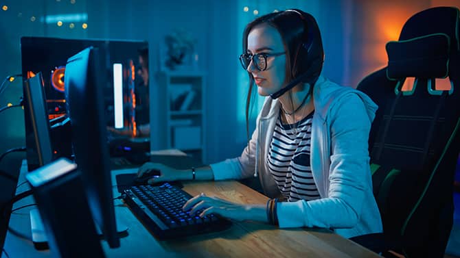The Online Gaming Revolution: Transformations and Trends