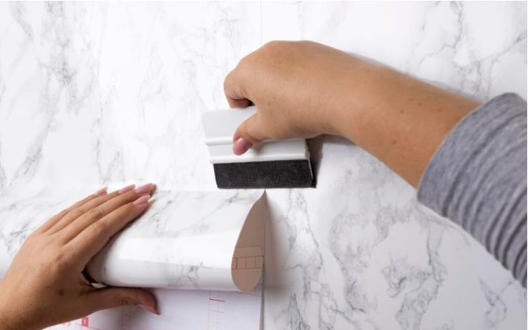 How to Calculate Dimensions for Perfect Wallpaper Installation