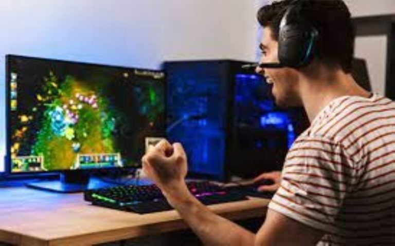 The Impact of Online Gaming on Social Interaction and Teamwork Skills