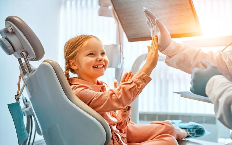Creating A Lifetime Of Healthy Smiles With Family Dentistry