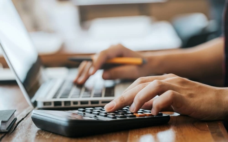How Online Calculators Are Transforming Everyday Problem-Solving