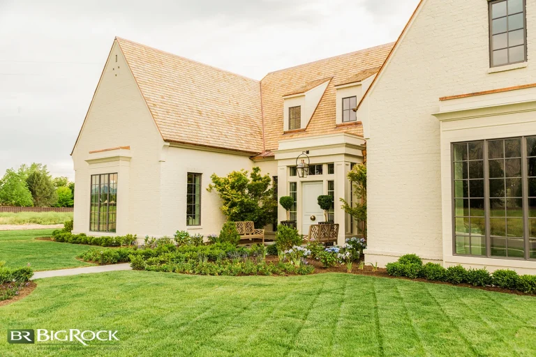 Landscaping for Curb Appeal: Small Changes That Make a Big Impact