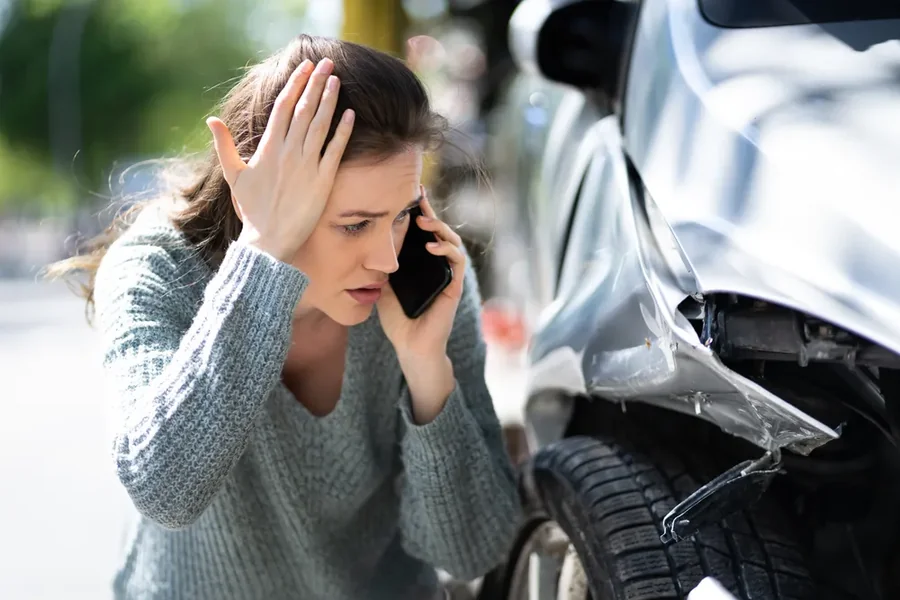 How Can An Auto Accident Lawyer In Irvine Help You After A Car Crash?