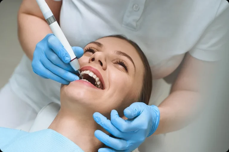 How To Maintain A Healthy Smile Between Dental Visits