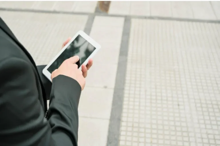 Strategic Integration of Fintech-Driven Mobile Payment Systems and Public Policy Initiatives