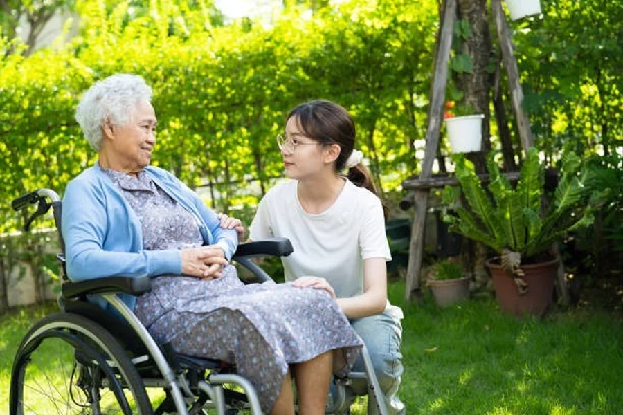 Caring Support That Makes Independent Living Easier for Seniors
