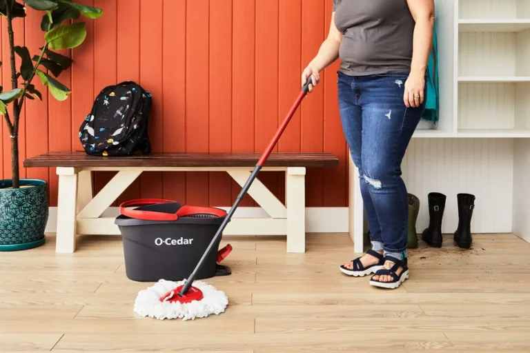 Top Features to Look for in the Best Industrial Mop for Efficient Cleaning