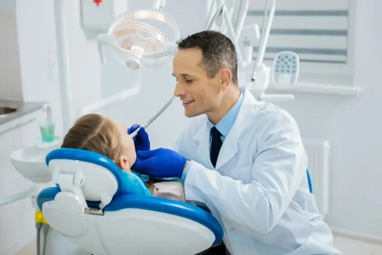 How Family Dentistry Builds Confidence After Early Dental Challenges