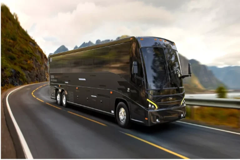 Why Charter Bus Rentals Make Sense