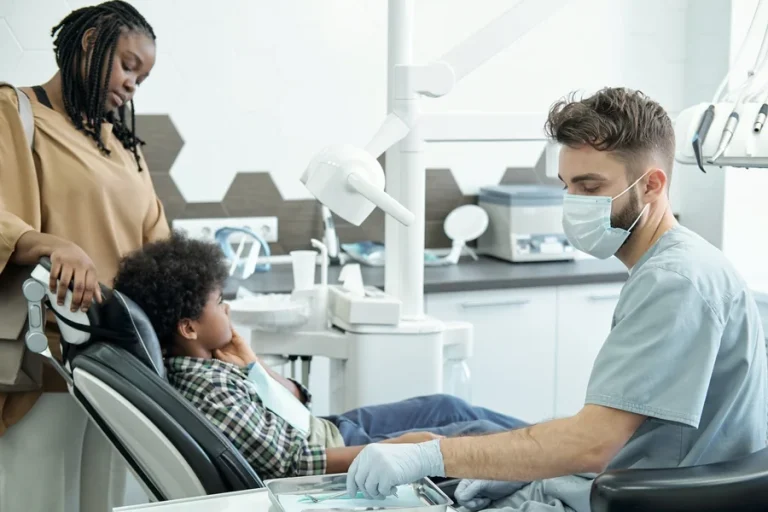 4 Questions To Ask Your Family Dentist About Preventive Services