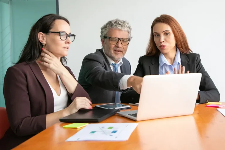 Why Advisory Services Are Central To Business Accounting Firms