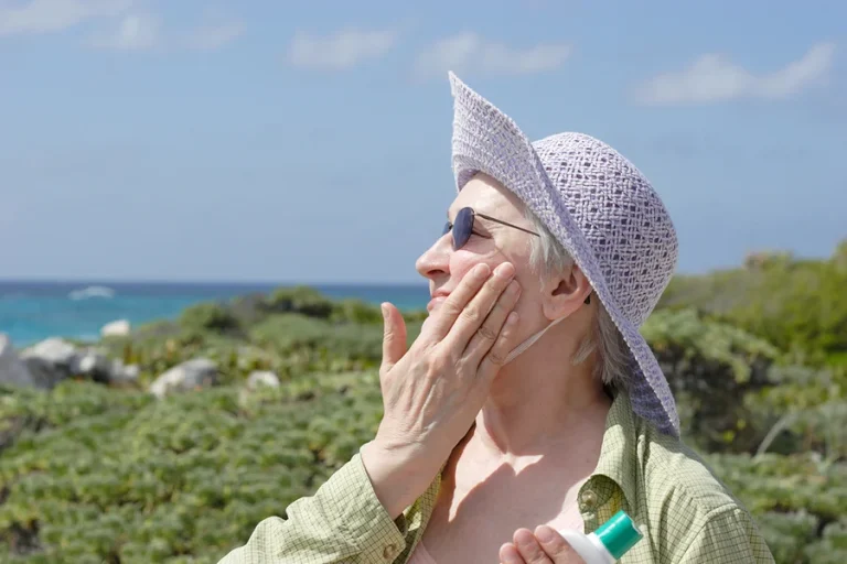 The Art of Aging Gracefully: Choosing the Right Path for Your Skin