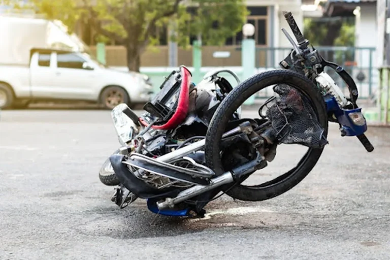 Why Motorcycle Accidents Often Look Instant, But Actually Begin Seconds Earlier in Chicago, IL